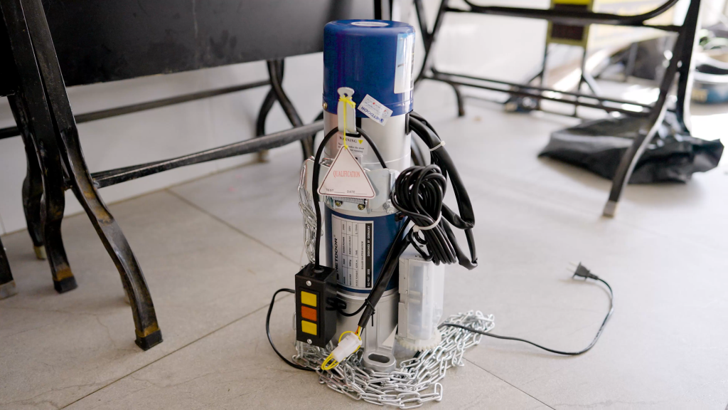 Cảm biến hành trình motor cửa cuốn