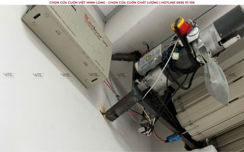 Mẫu cửa cuốn khe thoáng