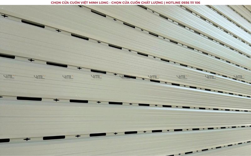Mẫu cửa cuốn khe thoáng